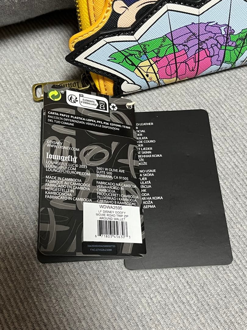 lounge fly Disney マックス グーフィー 財布