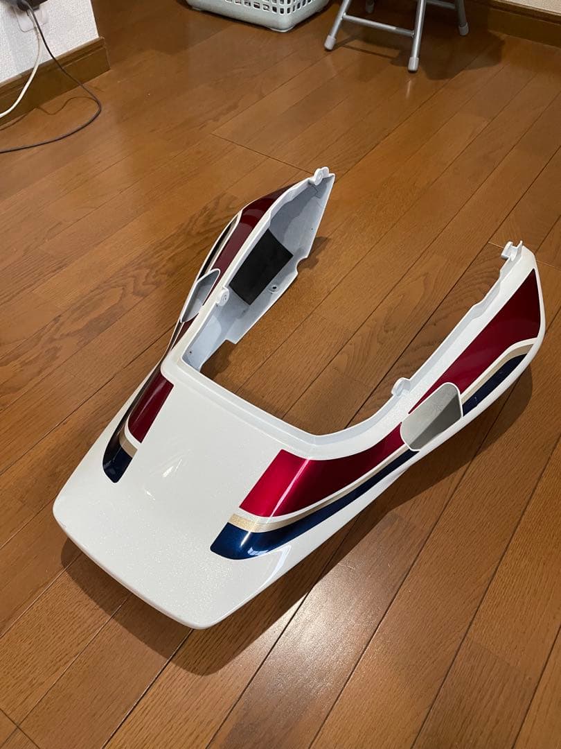 HONDA バイク用カウル ホワイト/レッド