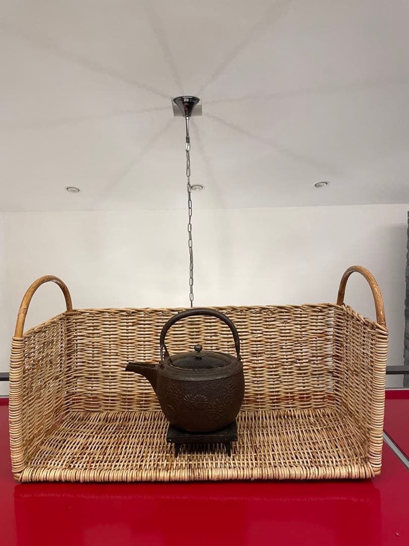 【御値下げ】インテリア　珍しい籐のラック　籐の雑貨