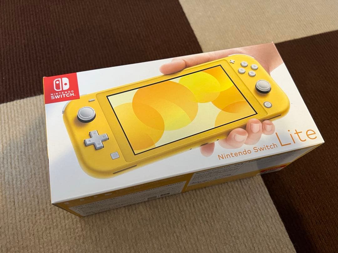 Nintendo Switch Lite イエロー ケース付き