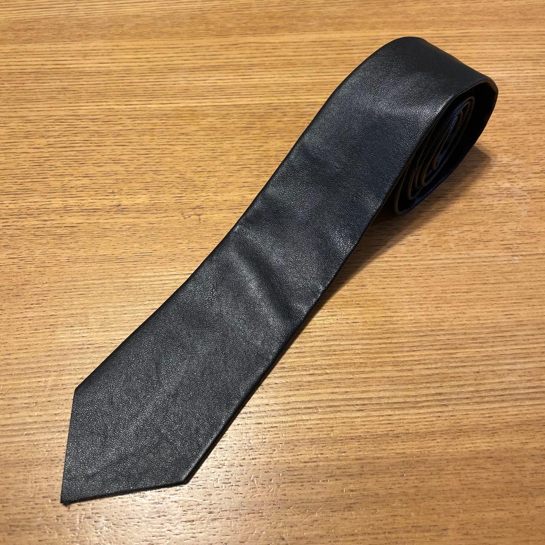 agnis b. ブラックレザー ネクタイ