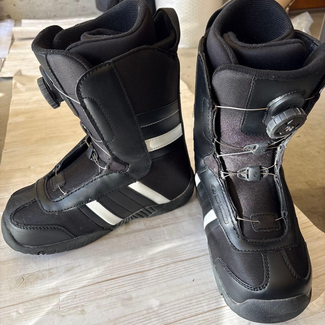 【美品】ZUMA スノーボードブーツ boa ダイヤル式 25cm