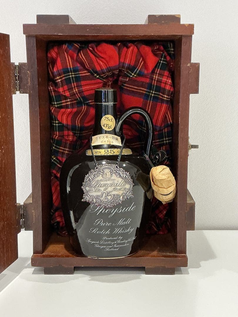 554[未開栓]Speyside Pure Malt 25 Years