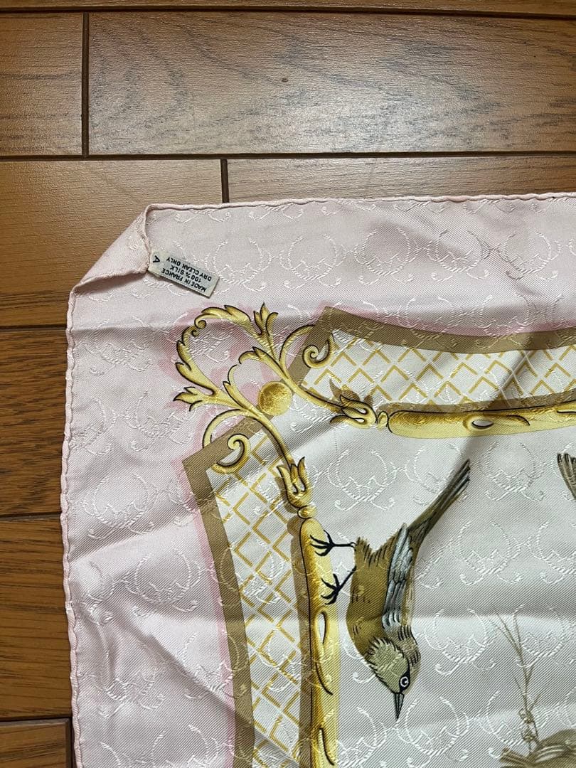 HERMES エルメス カレ90 自由の天地への鍵 スカーフ　希少ヴィンテージ