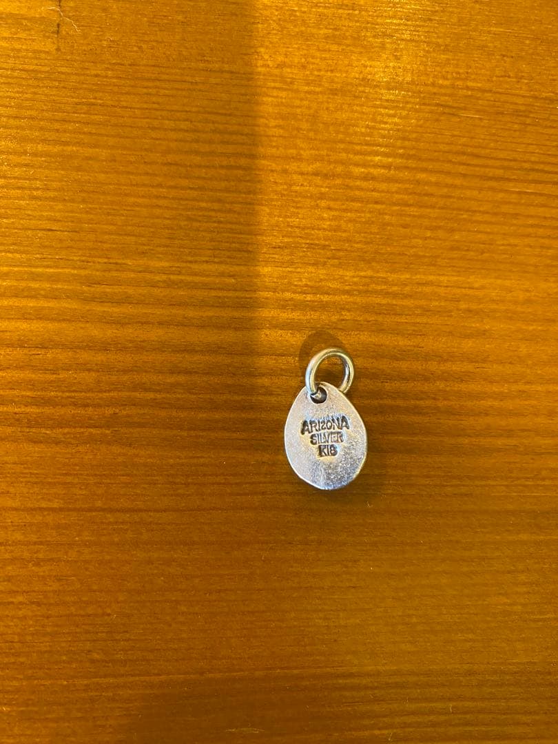 アリゾナフリーダム　ネックレストップ