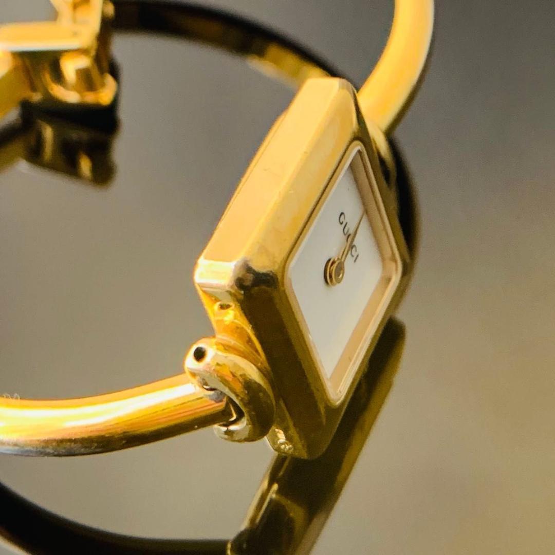 稼働品 グッチ ゴールド ブレスレット バングル ウォッチ 1900l 腕時計