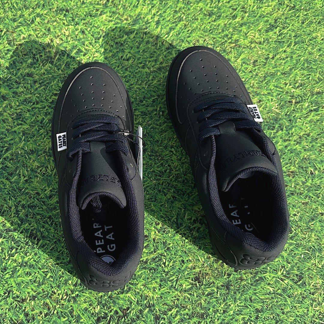 新品正規品 パーリーゲイツ 定価28600円 ゴルフシューズ 紺 25.0cm