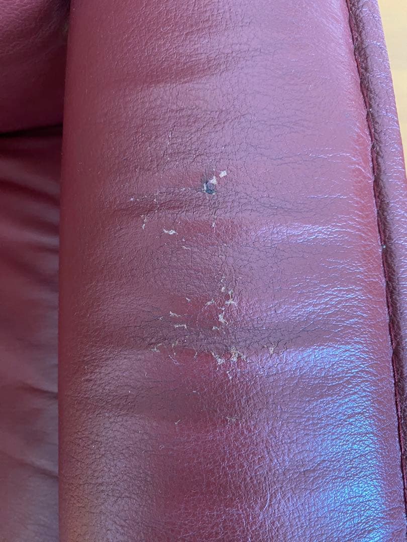 値下げ！世界で一番有名なエコーネスのリクライニングチェア！革張、ヘッドレスト昇降