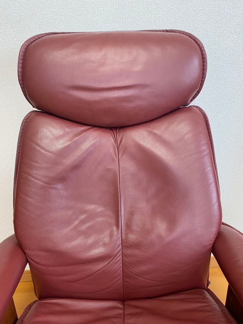 値下げ！世界で一番有名なエコーネスのリクライニングチェア！革張、ヘッドレスト昇降