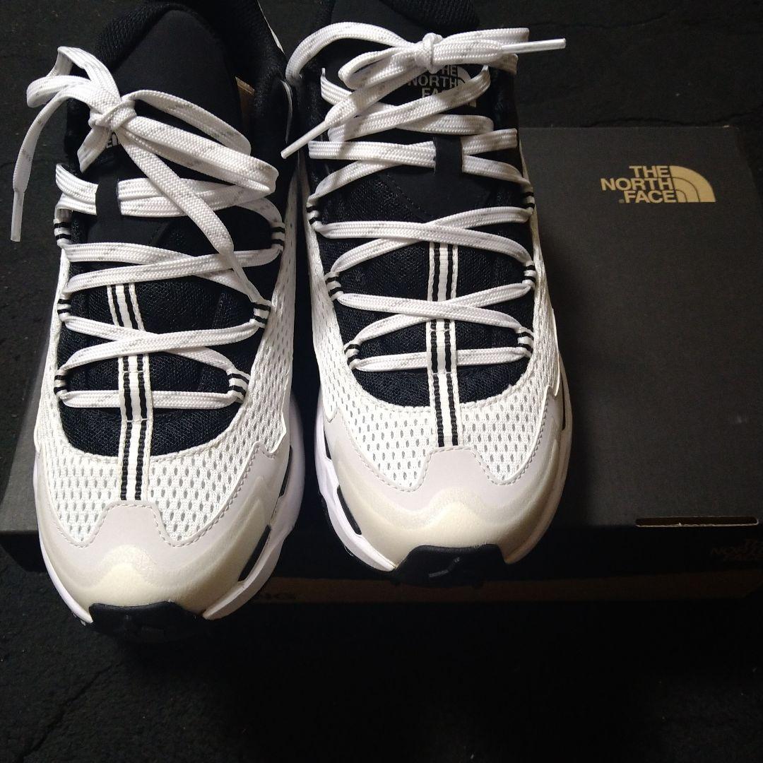 ▲お値下げ▲ノースフェイス 新品未使用 スニーカー 26.5センチ 箱付き