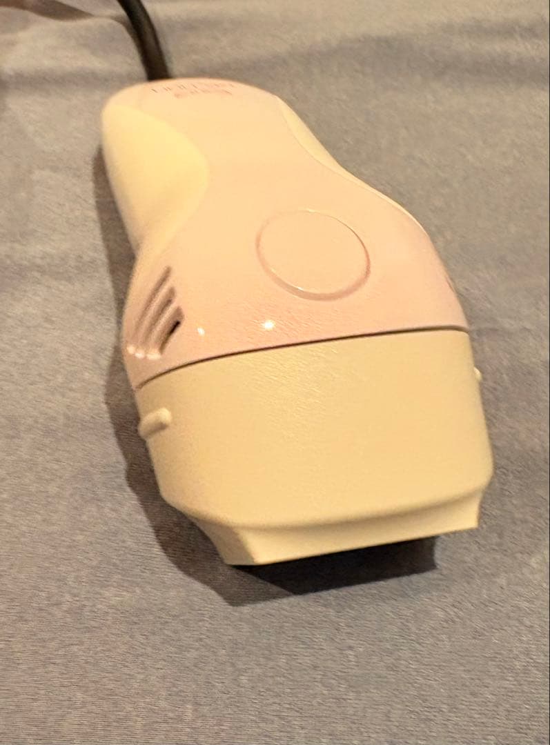 ケノン脱毛器Ver.8.4J スーパープレミアム＆スキンケアカートリッジ付き！！