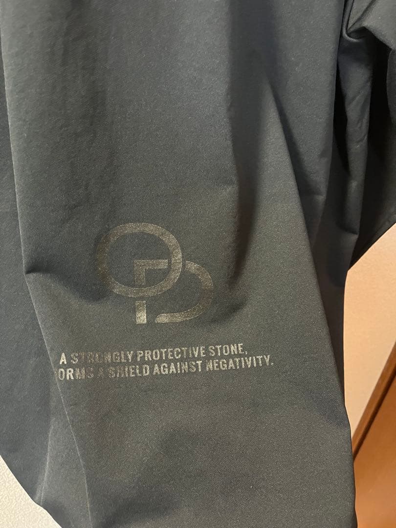 本日まで値下 人気 OBSIDIAN ブラック 長袖カットソー