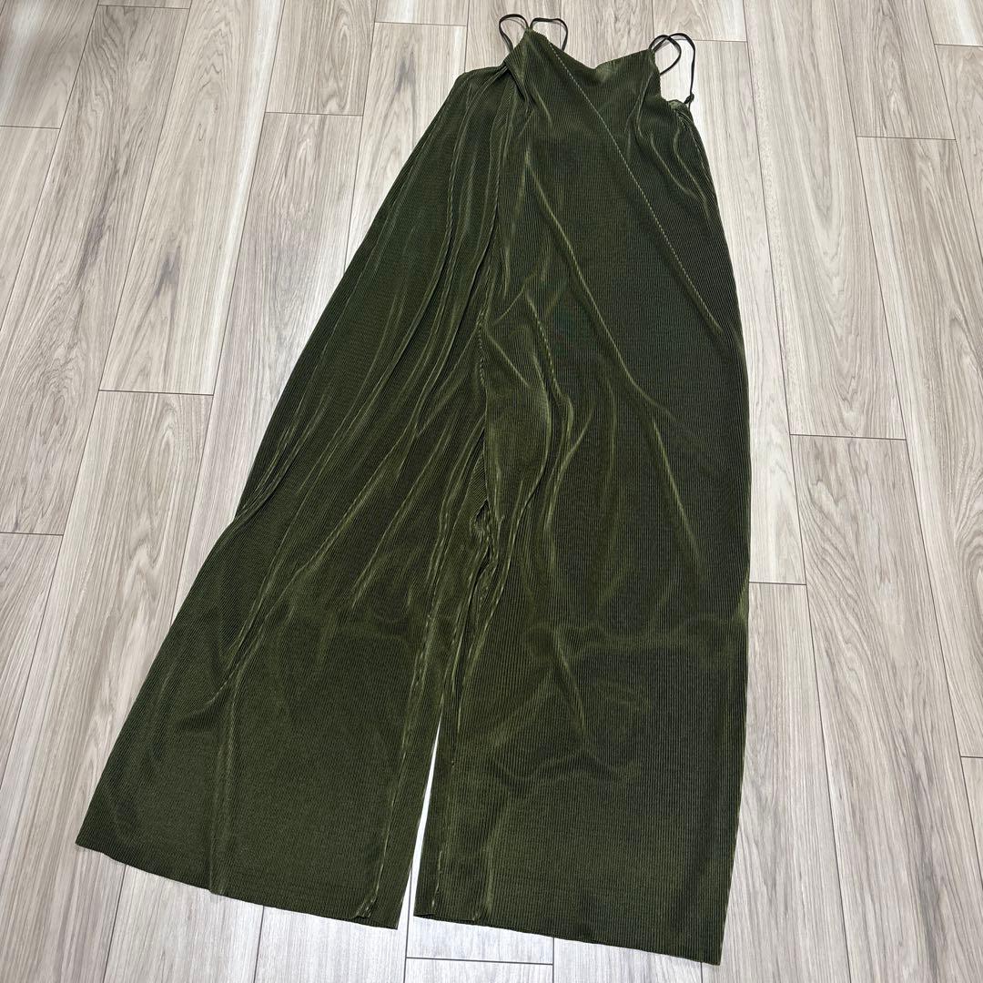 UN3D プリーツロンパース