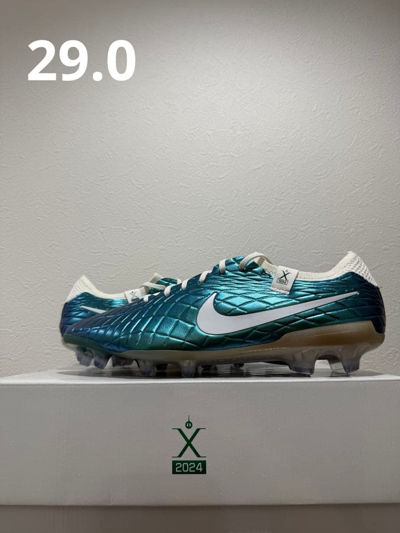 ナイキ ティエンポ レジェンド 10 エリート FG