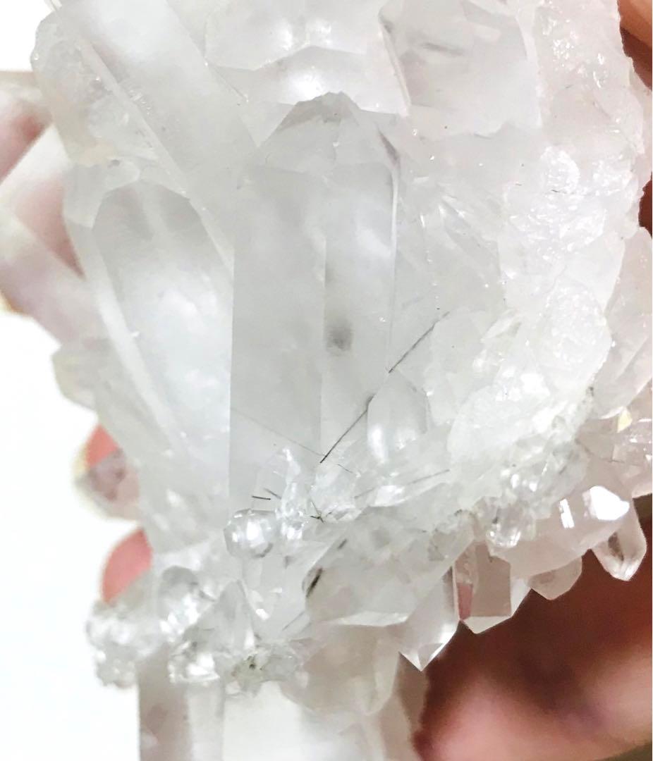 天然石　ブラジル産　ブラックルチル・虹入り　クラスター　原石　パワーストーン