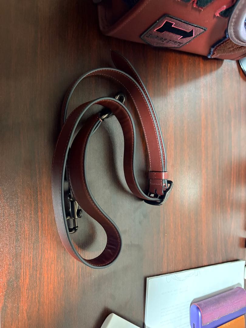 NYロゴ刺繍レザートートバッグ