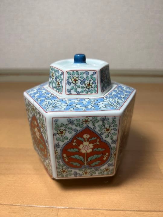 644 有田焼　幸楽　香炉　未使用