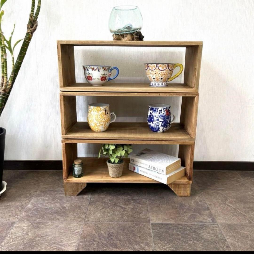 3段オープンシェルフ　飾り棚　ディスプレイラック　杉材　木製ラック