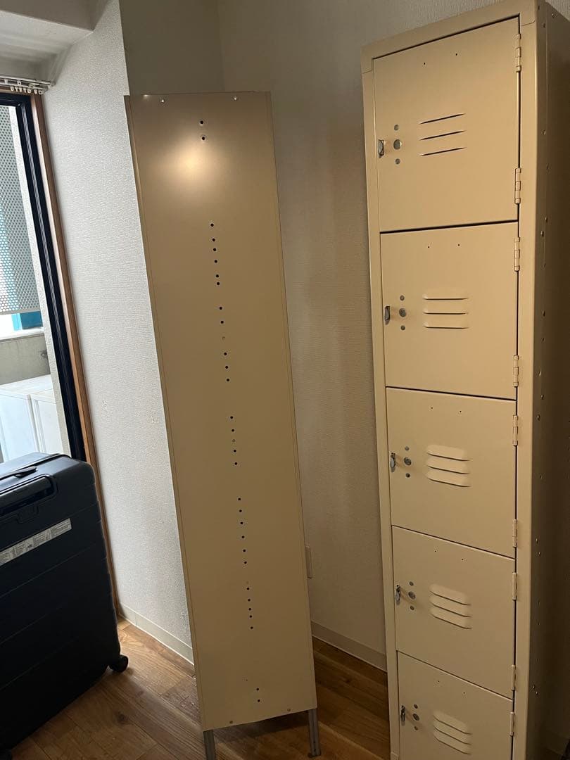 スチールラック・メタルラック LYON RECESSED HANDLE 2TIER LOCKER PFS
