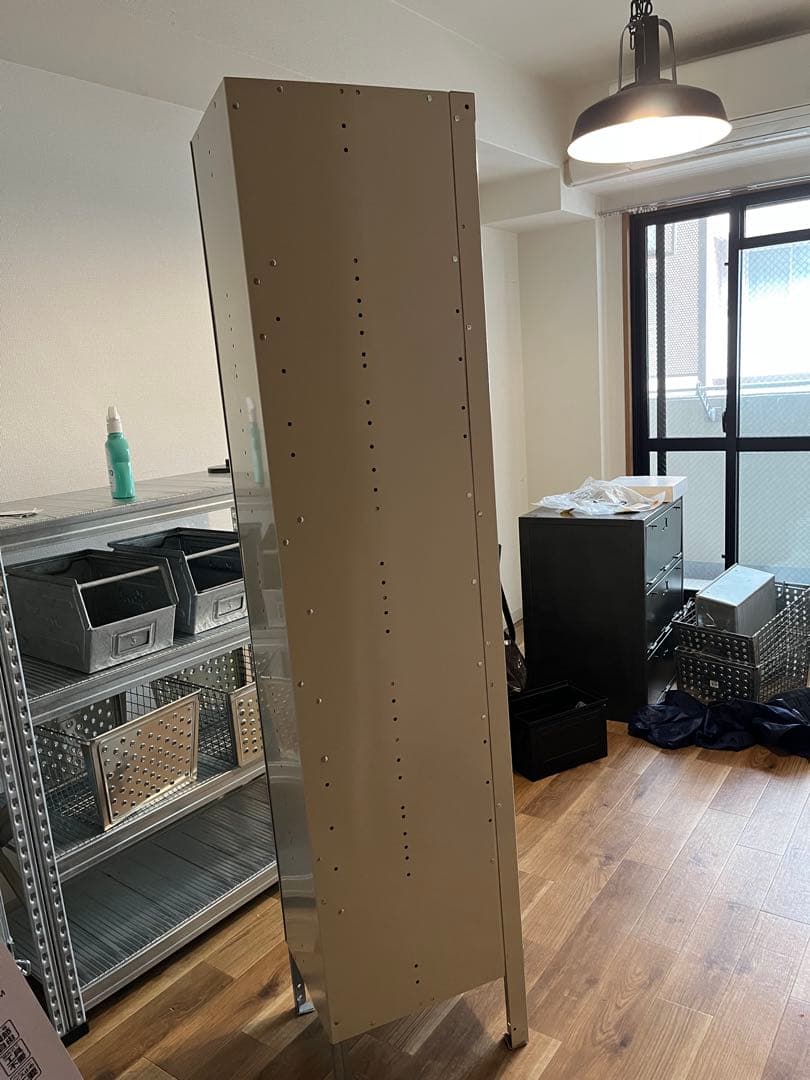 スチールラック・メタルラック LYON RECESSED HANDLE 2TIER LOCKER PFS