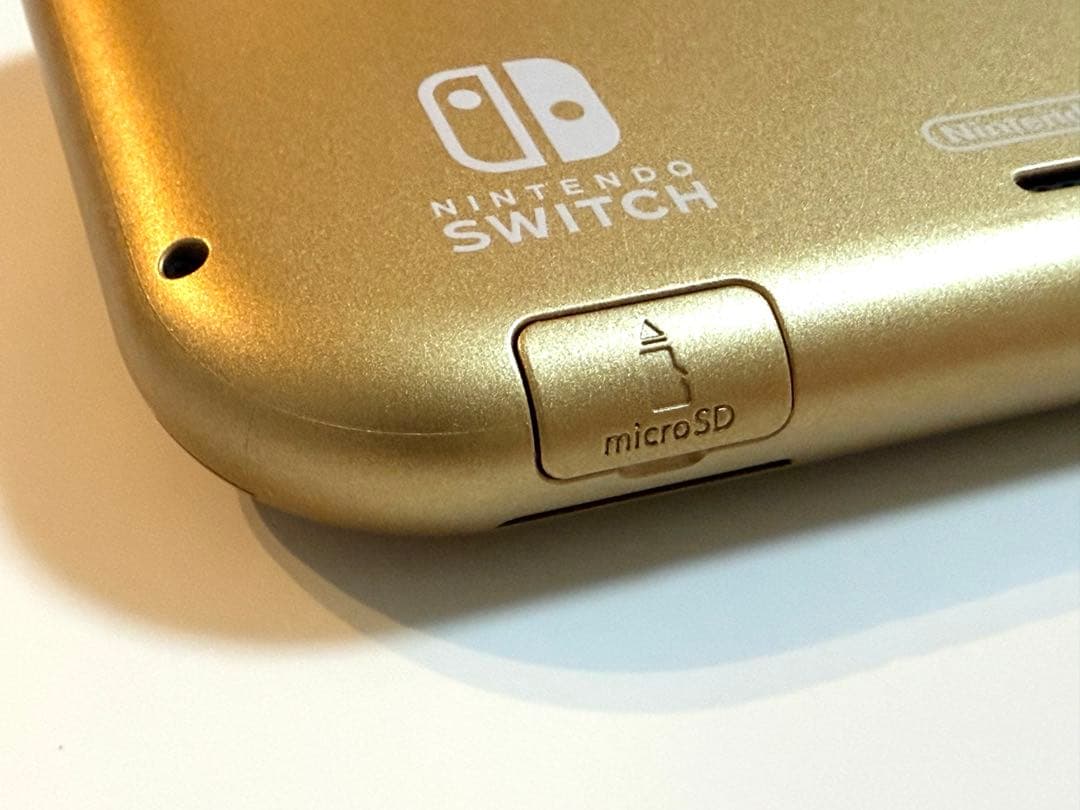 【5000円相当SDカード付】ニンテンドースイッチ ライト ハイラルエディション