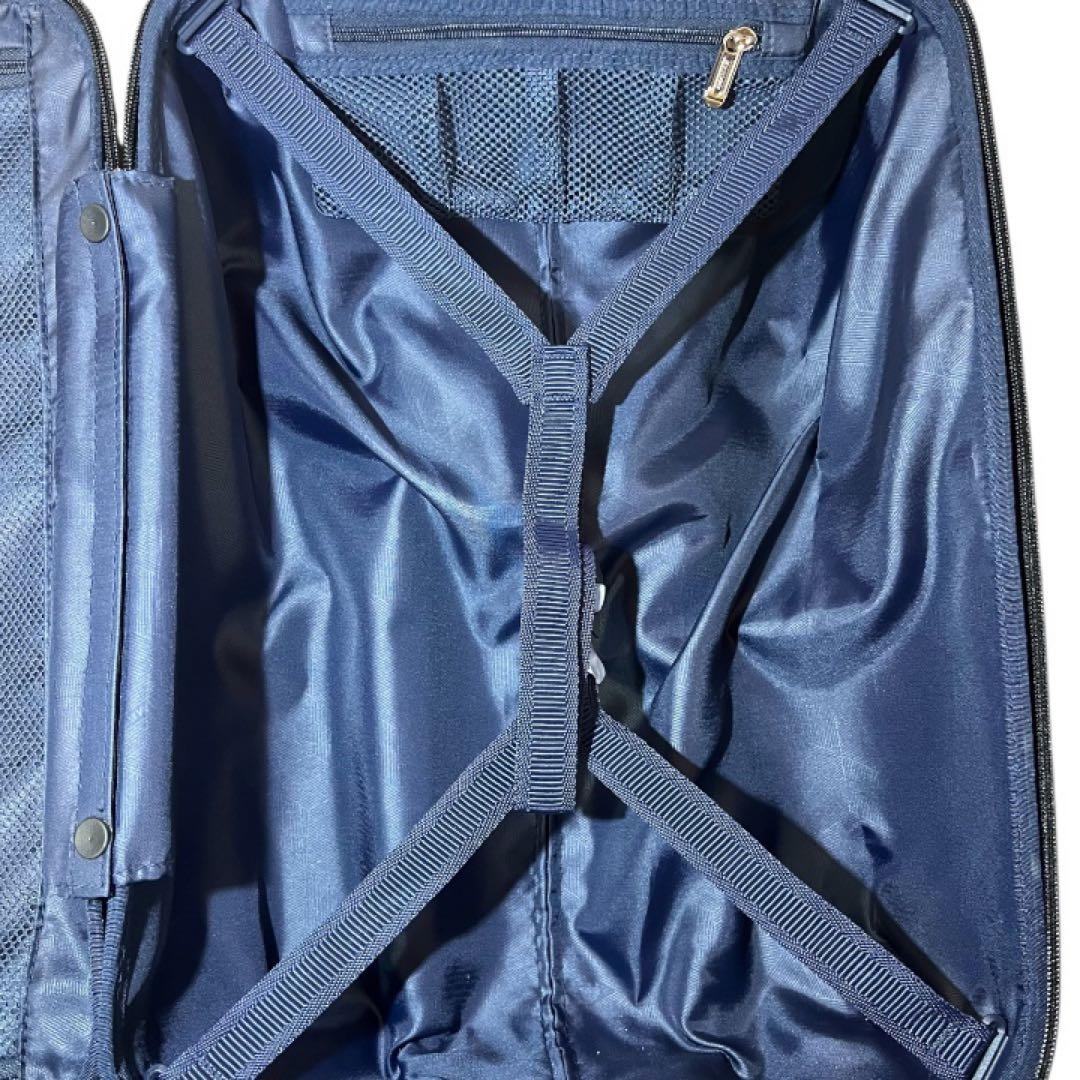 BERMAS バーマス 34L４輪キャリー　キャスターロック　ドリンクホルダー付