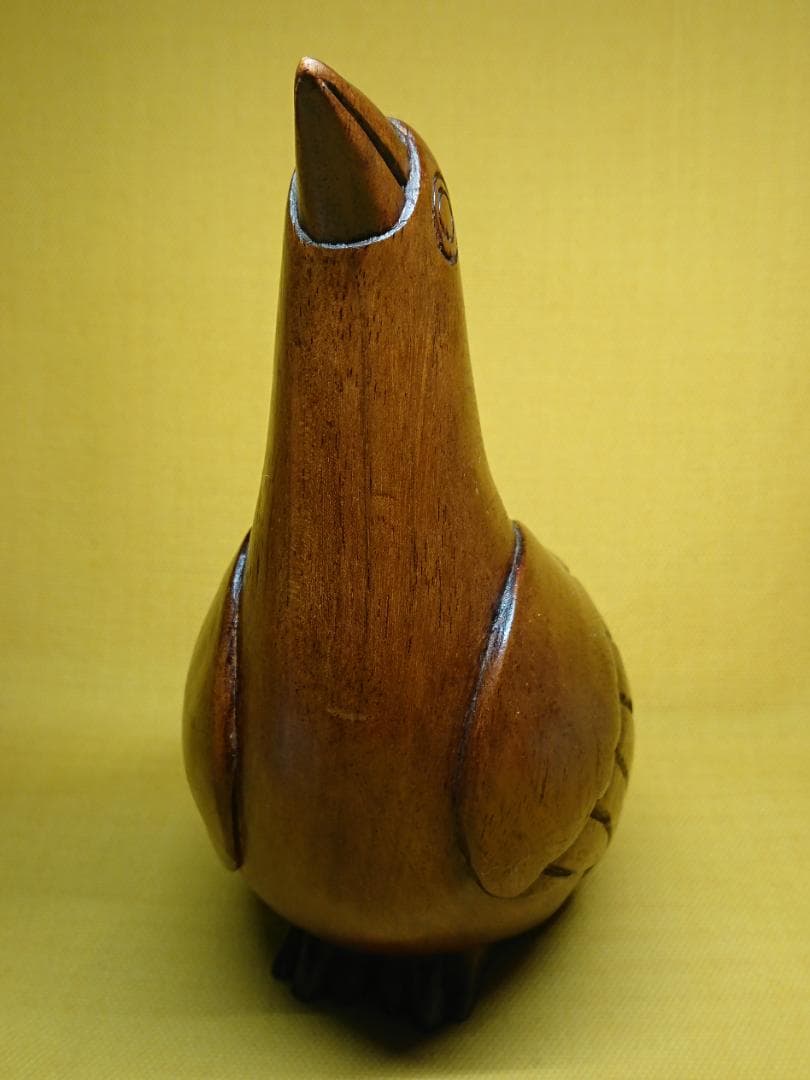 トリ　鳥　木彫　オブジェ　置物　インテリア　工芸品　美術品　A1135