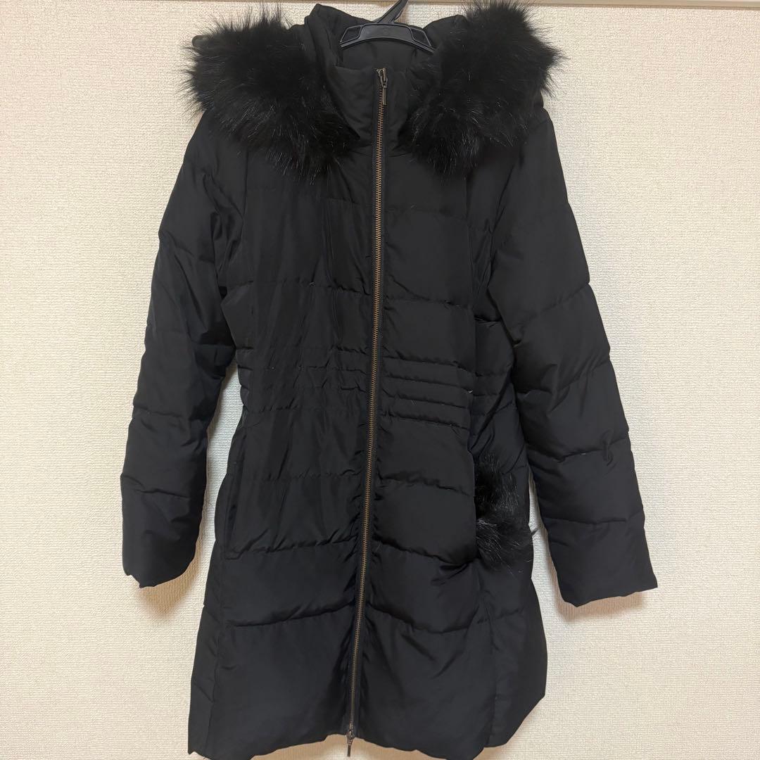 ファー付きフード ブラックダウンジャケット　resexxy