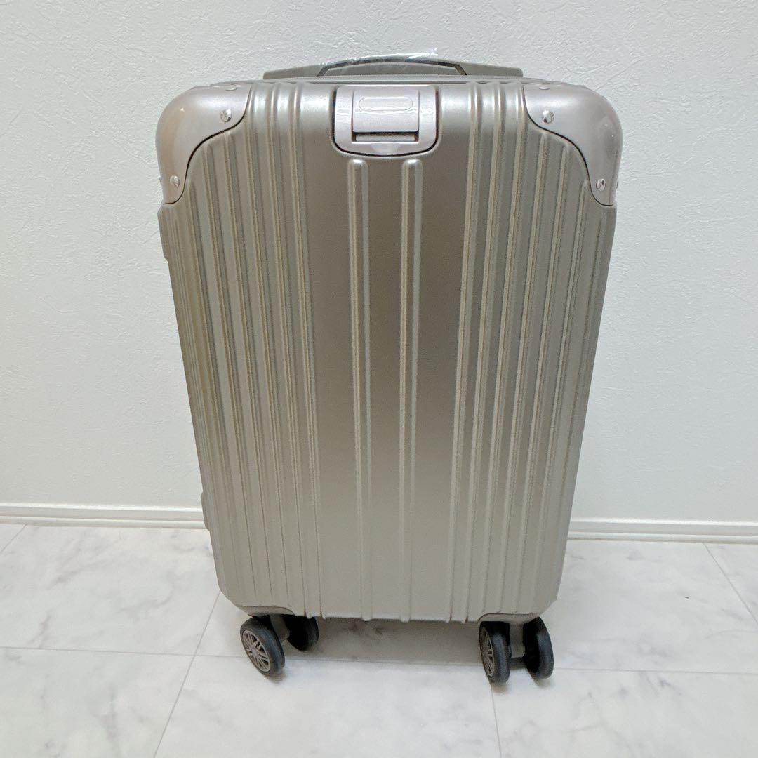 拡張機能付き⭐️現役客室乗務員オススメ❣️スーツケース S カーキ 1-3泊