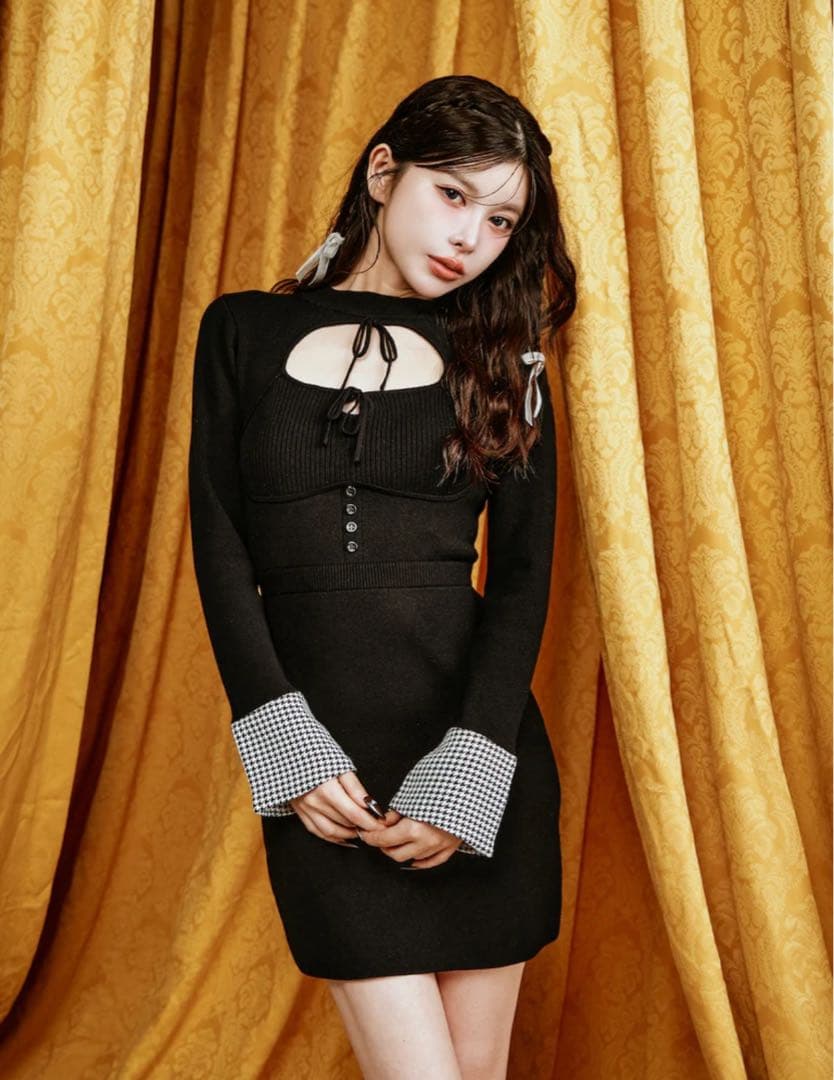 フロントオープンニットミニワンピース