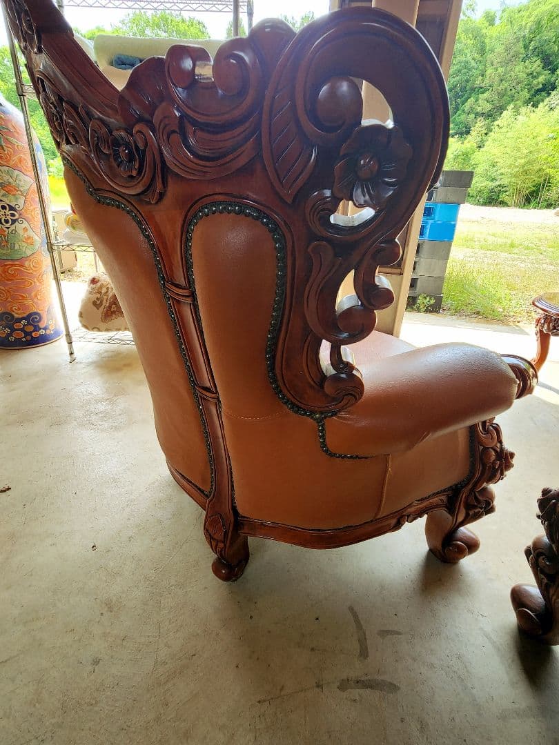 お話し中ですロココ調子アンティーク革製ソファテーブルセットヴィンテージ古道具