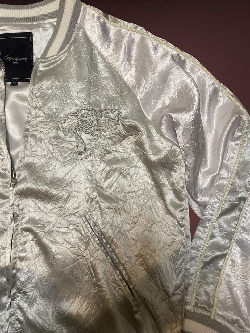 Unrelaxing スカジャン ホワイト 虎刺繍　希少