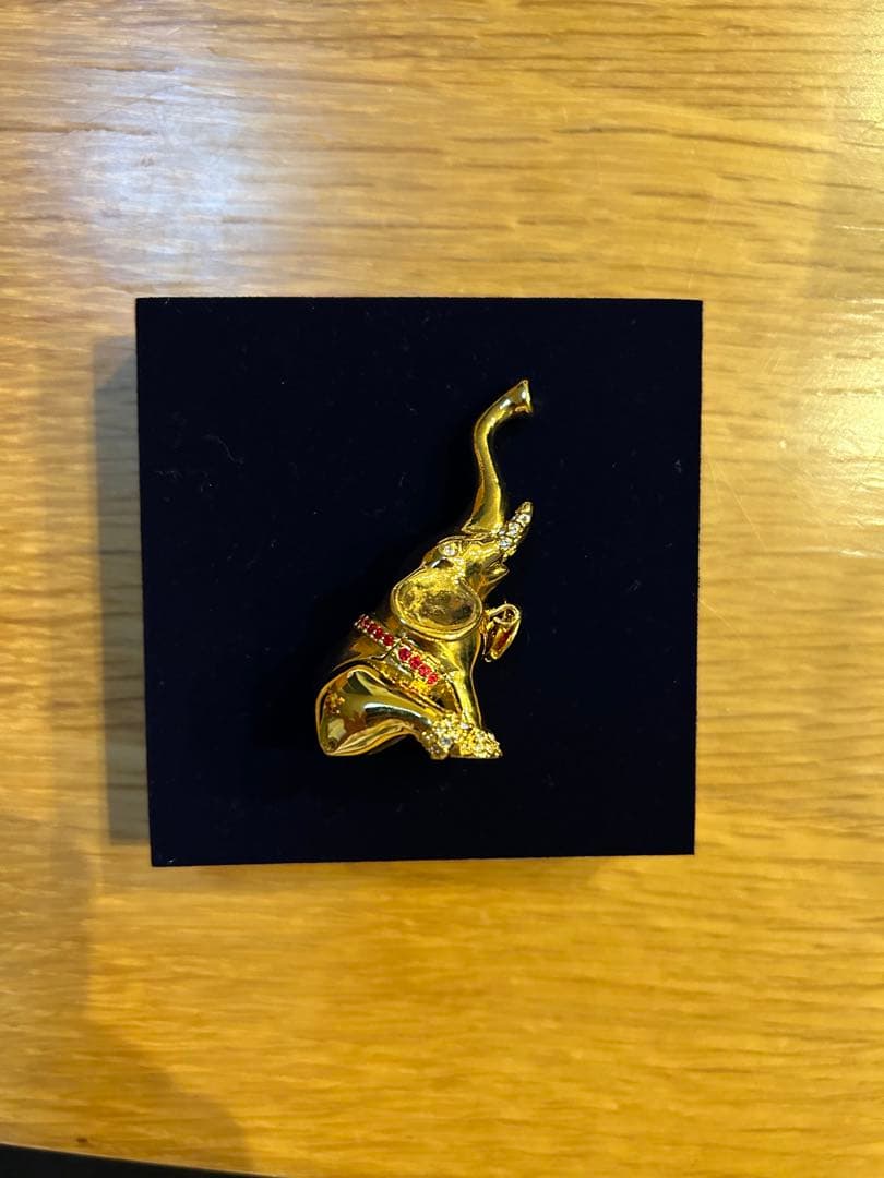 ESTEE LAUDER 練り香水　象