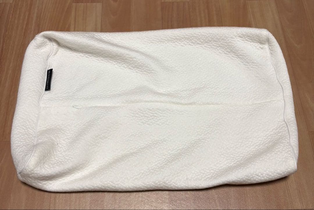 ヒツジのいらない枕 至極（テンセル枕カバー付）＋ 枕カバー ブラックレーベル