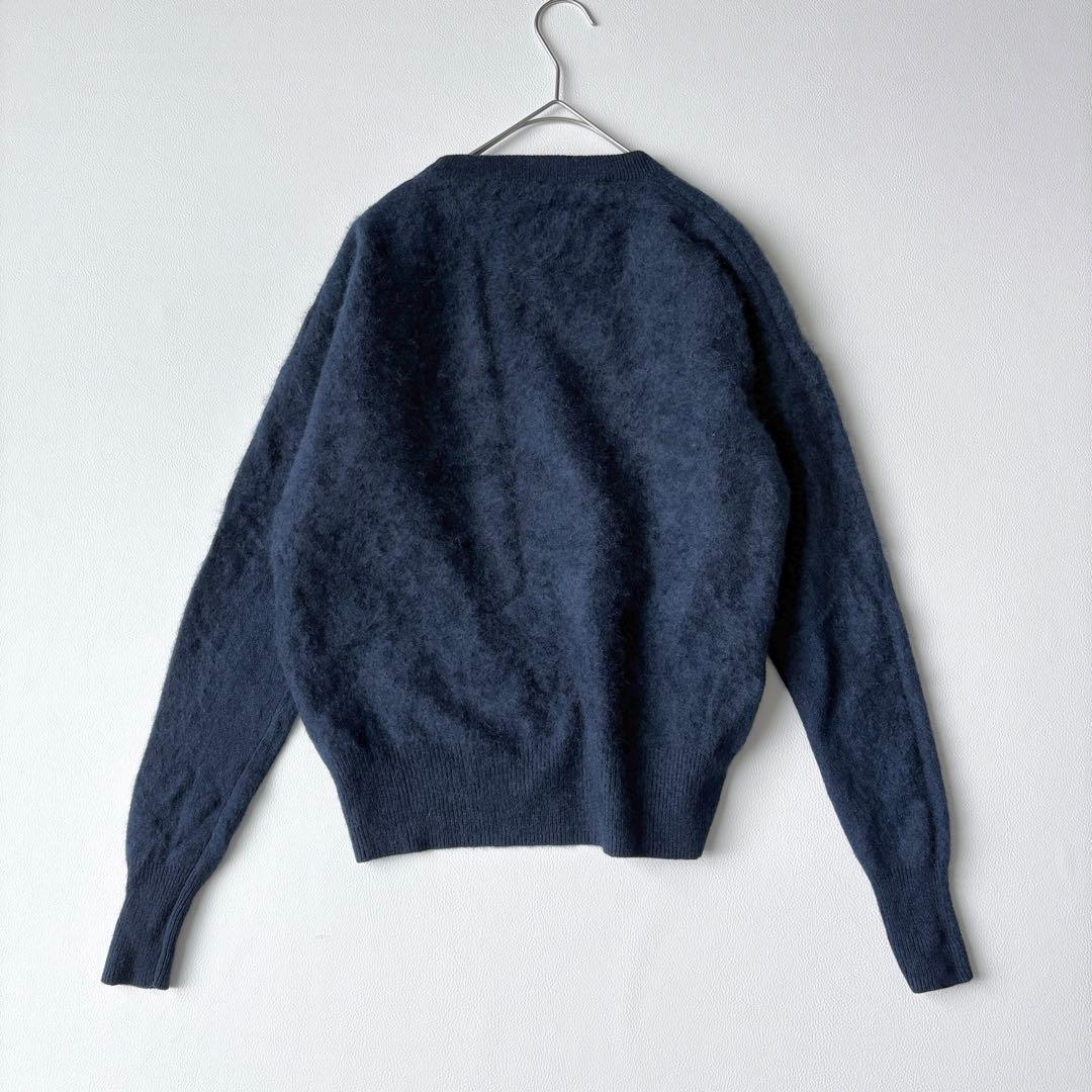 2872y美品　ドレステリア　ふわふわ♡カシミヤファーニット　紺 クルーネック