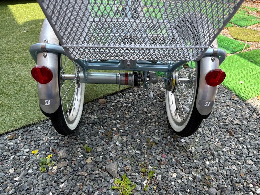 ブリヂストン　三輪車