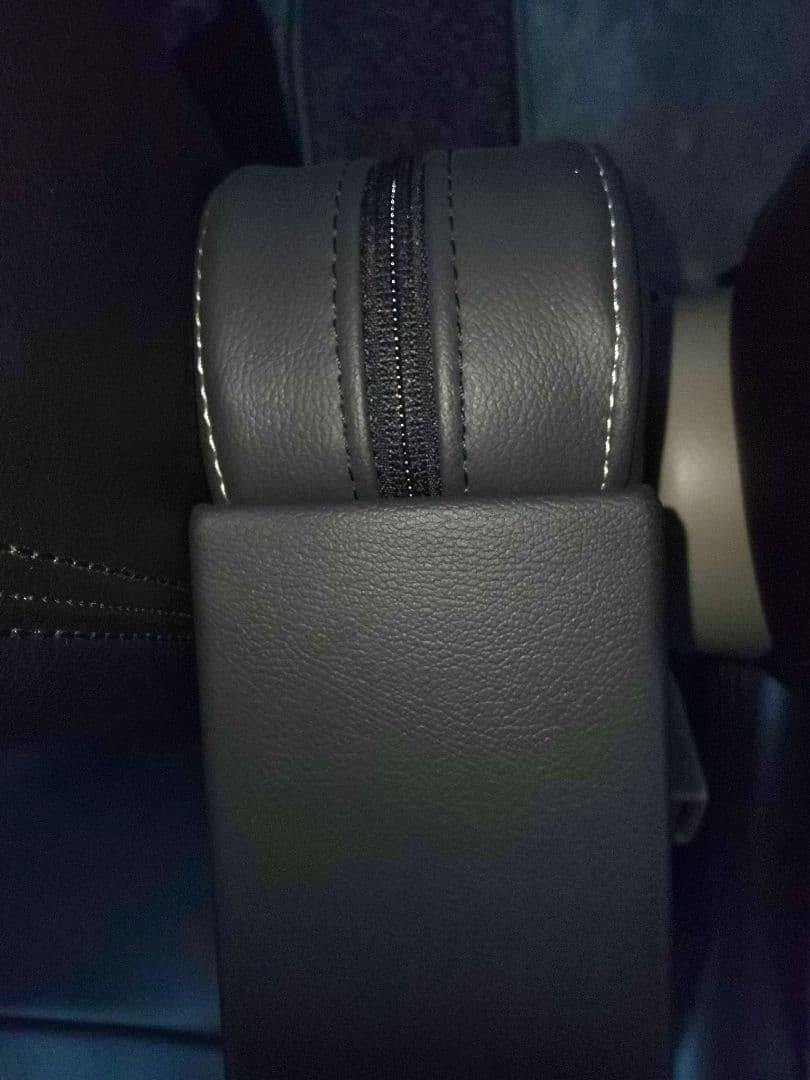 エブリィ ワゴン DA17W 収納BOX付 アームレスト 肘掛け 純正合皮カバー