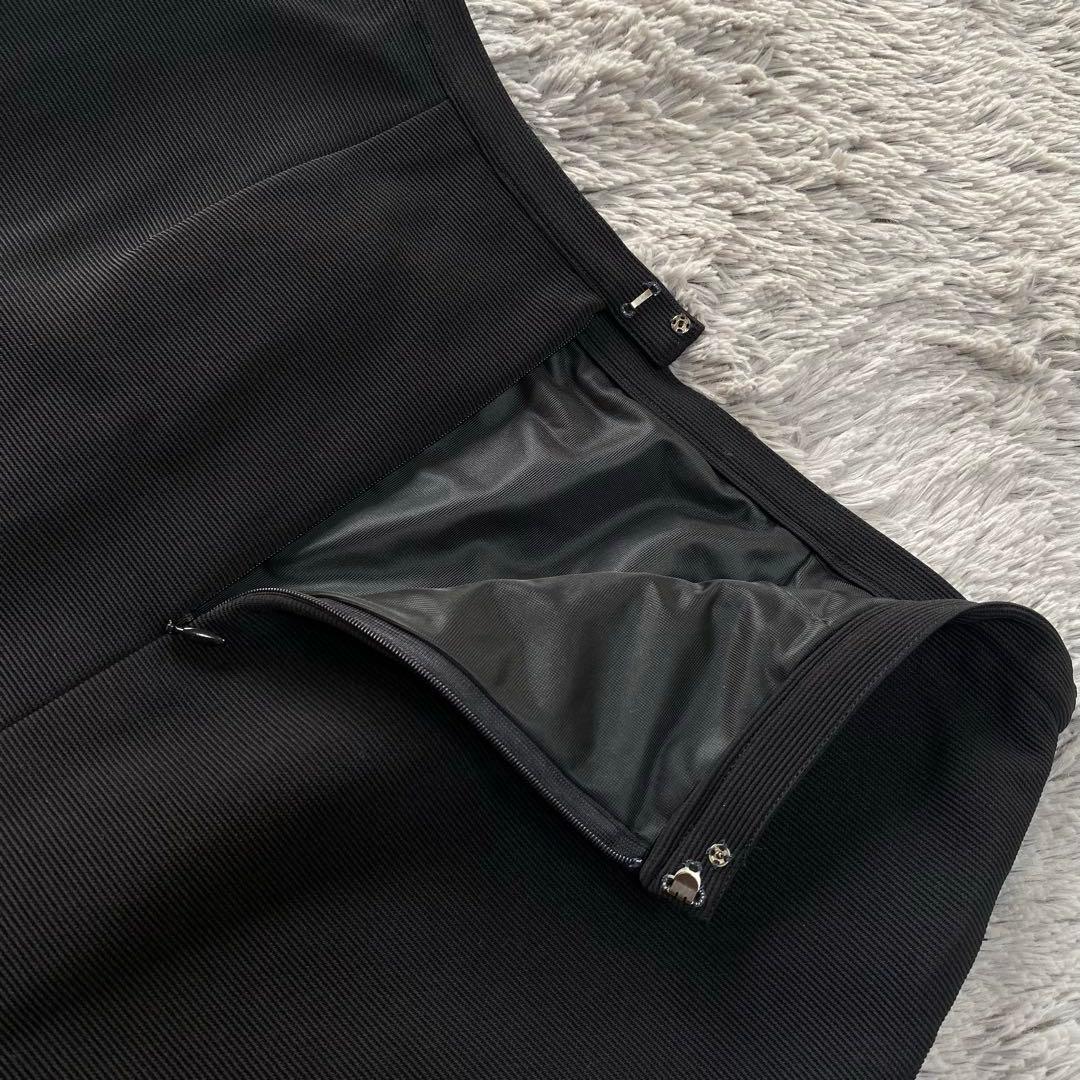 新品未使用✨️クリスチャンディオール ロゴジップ ゴールド金具 スカート