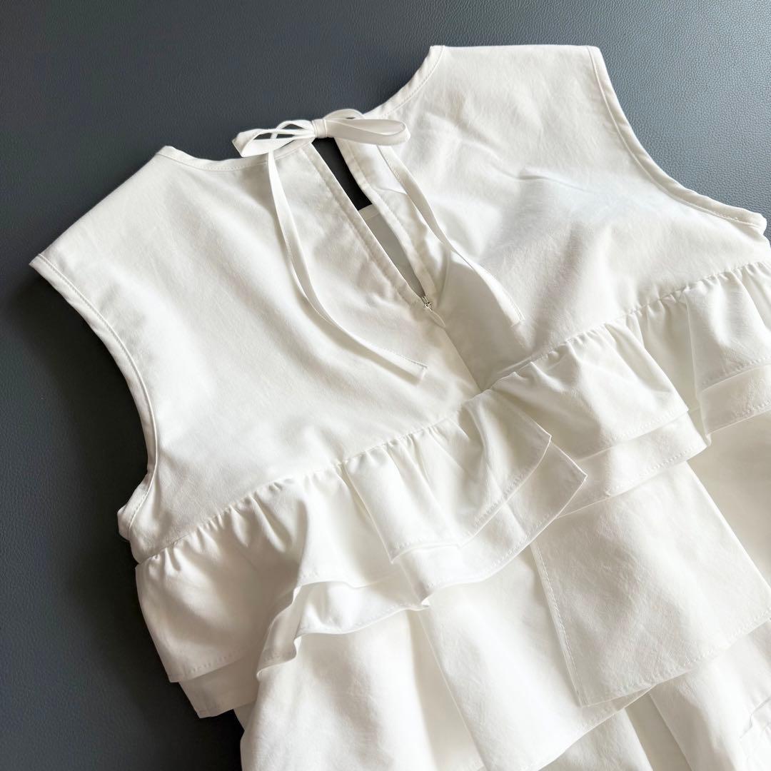 cohina STRATAラッフルデザインストレッチオールインワン　エストラータ