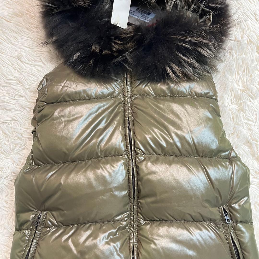 【タグ付き】DUVETICA　ダウンベスト　ラクーンファー　フェザー