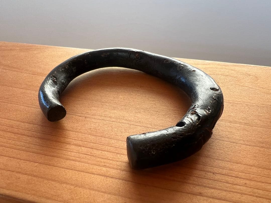 レッドリーチュエ　海外バングル　コーラルバングル　WBA購入