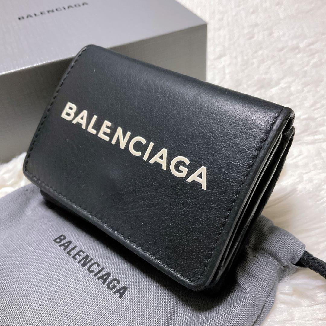 ♡美品♡バレンシアガ エブリディ キャッシュ 三つ折り財布 レザー ロゴ 黒