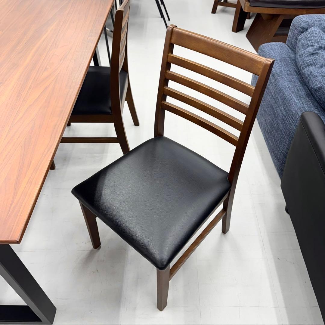 【新品同様‼️】定価数十万♪シギヤマ家具 150cm幅4人掛けダイニングテーブル