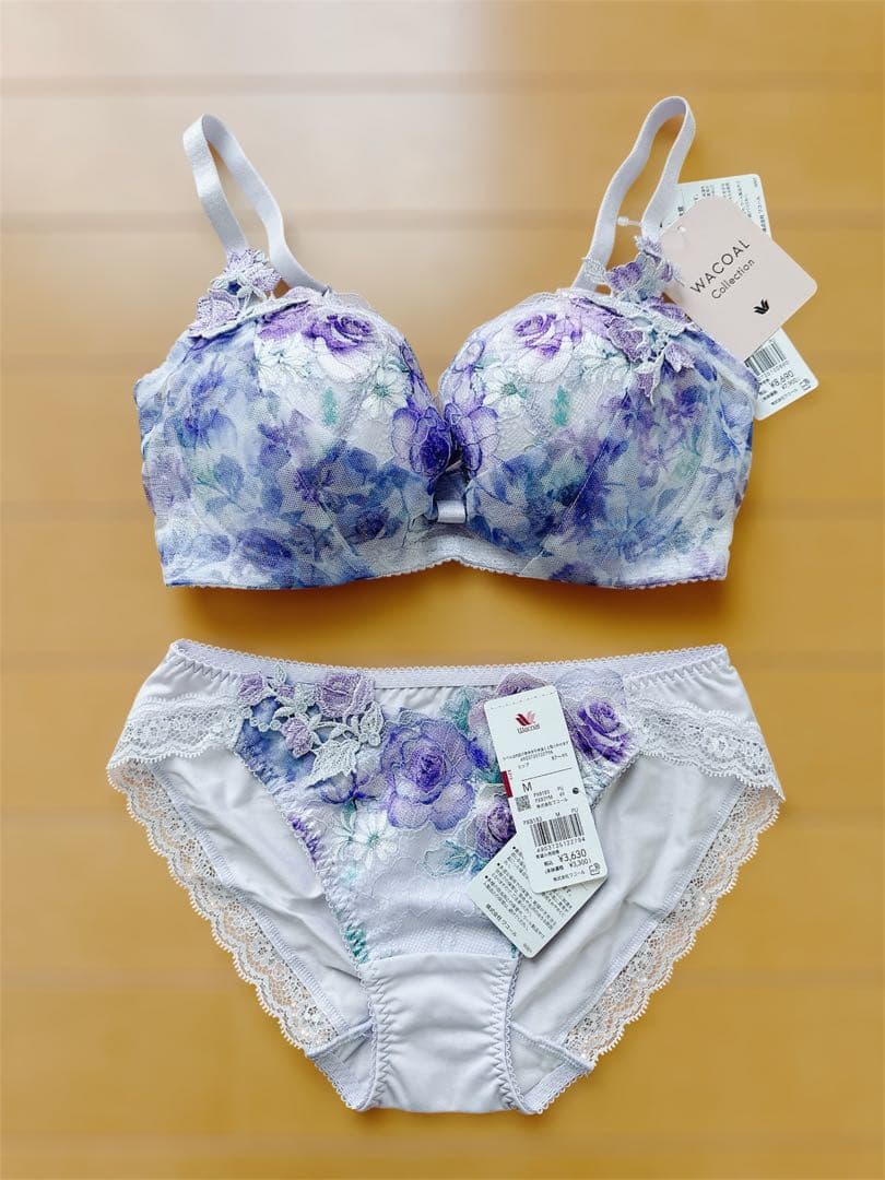 最終価格 ワコール リボンブラ 脇高サイドすっきり 3/4カップブラ D70/M