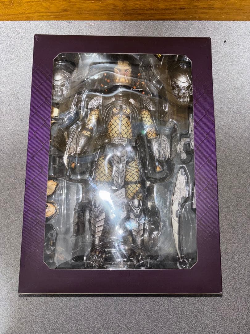 ホットトイズ ケルティックプレデター2.0 PREDATOR MMS221