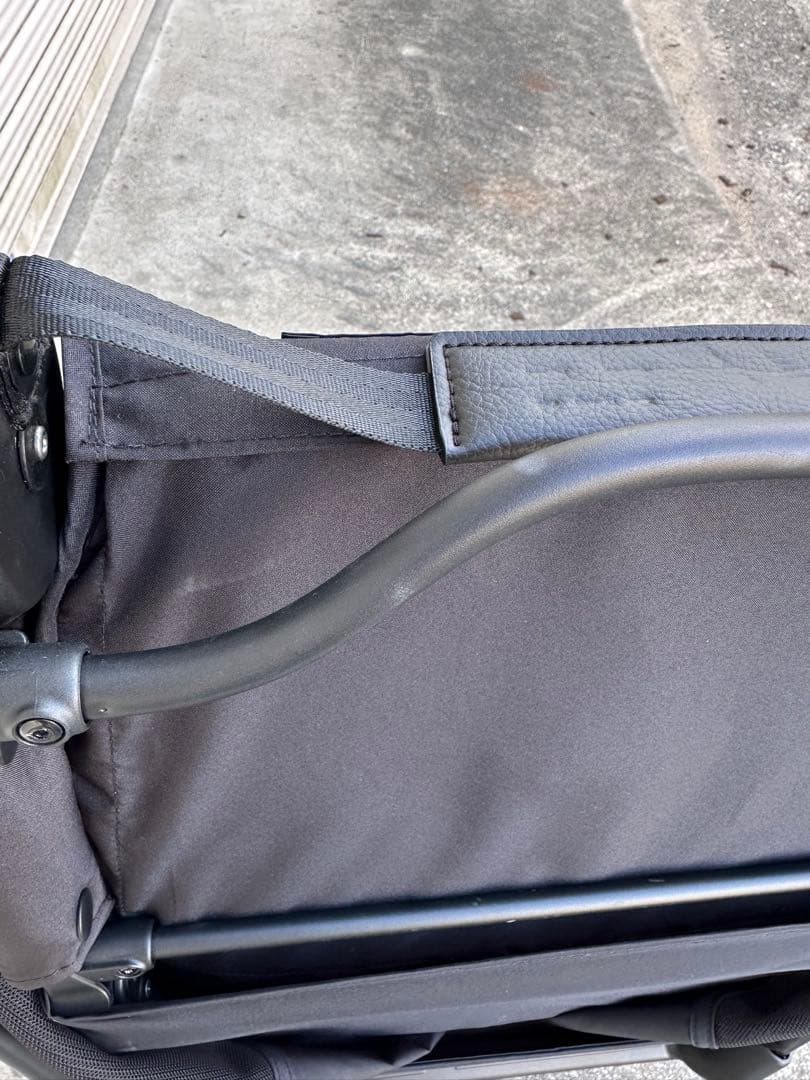 りあ アップリカ ルーチェフリーAB(2024年7月購入) ベージュ