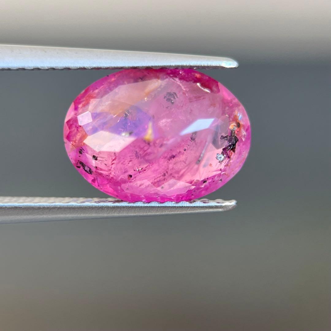 スリランカ産非加熱天然ルビールース