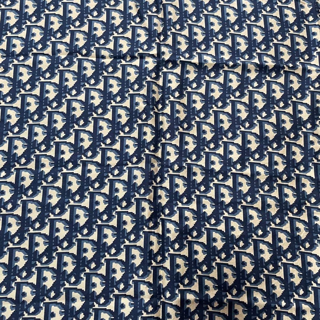 チョコレート様クリスチャンディオール トロッター スカーフ