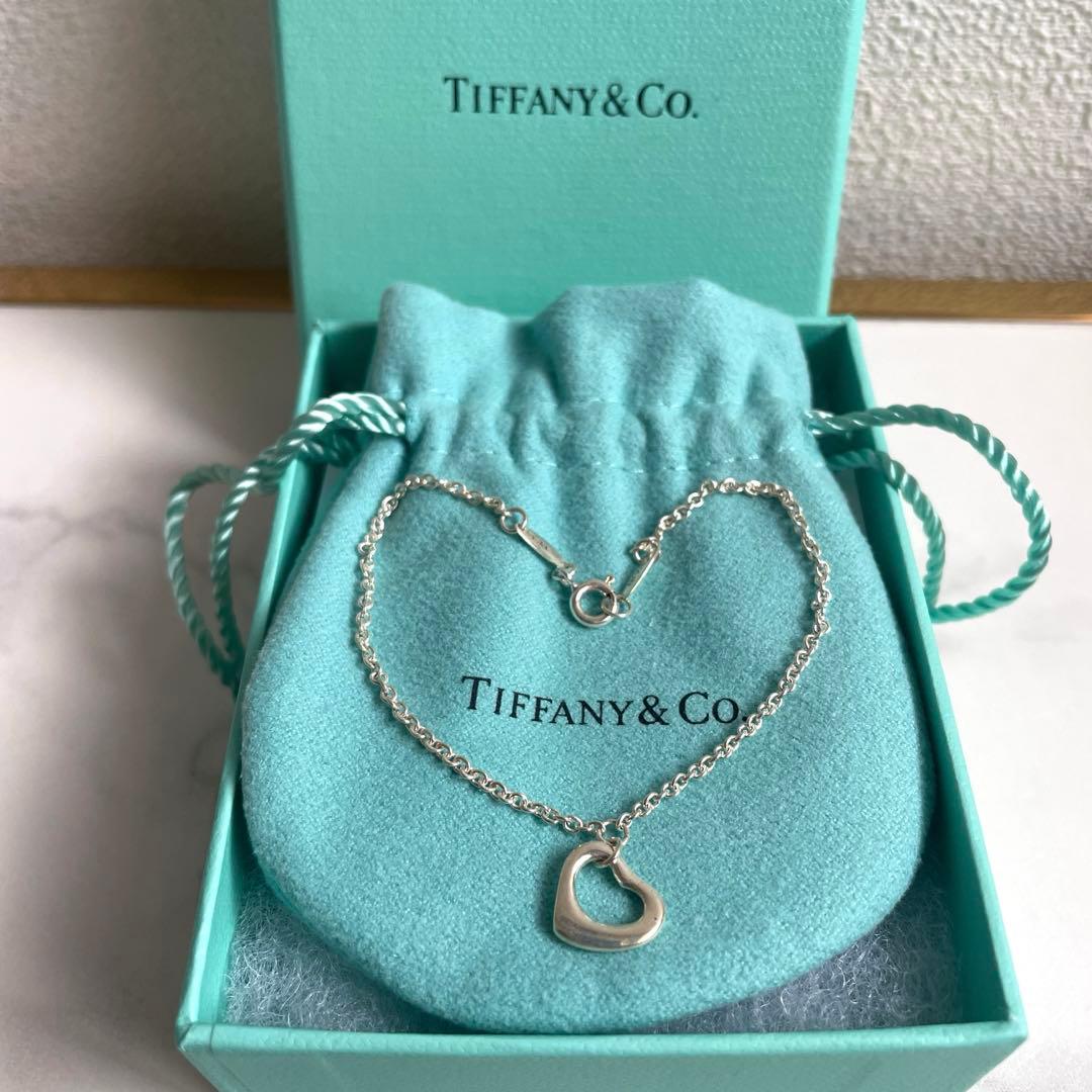 Tiffany & Co. シルバーブレスレット ハート型