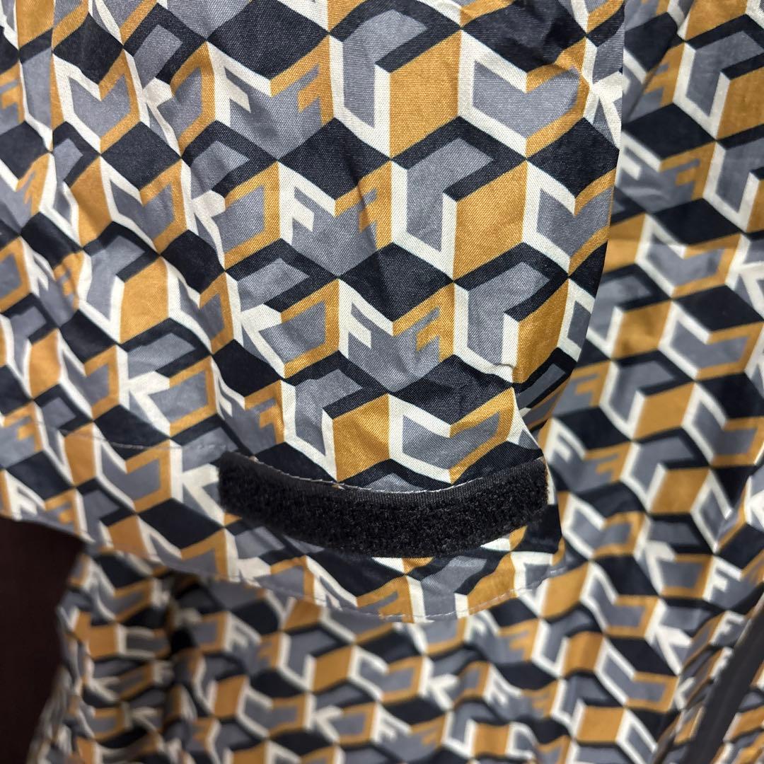 UNDERCOVER ✖️KiU コラボレインギア ポンチョ fuck柄